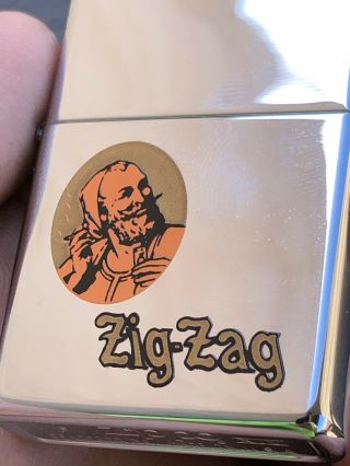 Zig Zag Rolling Papers Tobacco Zippo Lighter With Case Limited Edition 3
