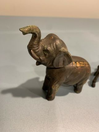 2 Vintage Metal Deer,  And Elephant St.  Louis Zoo Head Nodder Figurine,  JAPAN 2