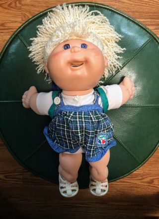 Vintage Cabbage Patch Doll Eating Eats Blonde Hair