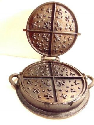 Vintage Stove Top Or Camp Fire Cast Iron Waffle Iron