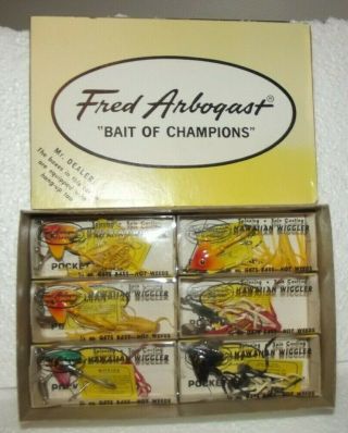 Vtg Lures Old Fishing Lures Fred Arbogast Hawaiian Wiggler Bait 6 Old,  Box