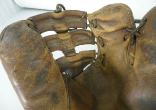 Wilson Ball Hawk 3 Two Finger Leather Baseball Glove 1940 ' s Vintage Web RHT 2
