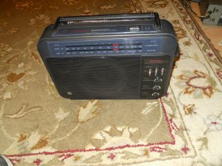 Ge Radio 3 7 - 2887a Am Fm General Electric Vintage Boombox