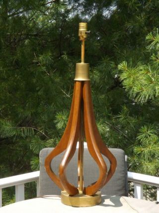Mid Century Modern Wood Walnut Danish Lamp Modeline Kagan Pearsall Sputnik 28.  5 "
