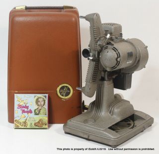 Vintage Revere Deluxe Model 85 8mm Film Projector W/ Case