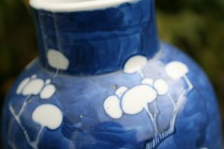 Antique 19th Century Chinese Porcelain Blue & White Painting Flower Vase - Marks 3