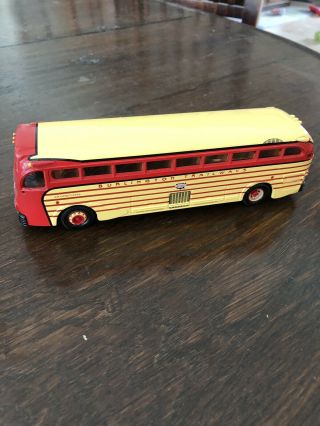 Burlington Trailways Yellow Coach 743 Corgi Classic Vintage Bus 1:50 Scale 98464