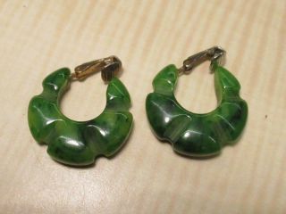Vintage Jewelry Green & Yellow Marbled Bakelite Carved Hoop Clip On Earrings