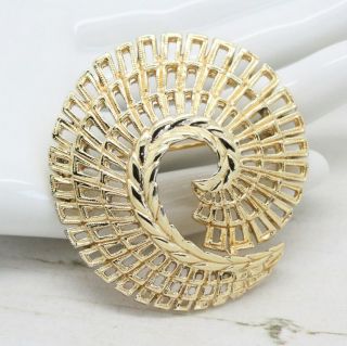 Vintage Signed Sarah Coventry Cov Abstract Woven Swirl Gold Brooch Pin Jewellery