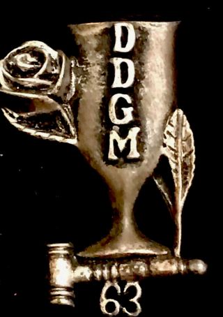 Vintage 1963 Mason Masonic Temple District Deputy Grand Master Ddgm Lapel Pin
