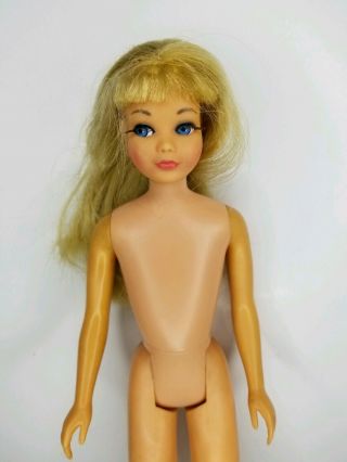 Vintage 1968 Blonde Twist ' N Turn Skipper Doll nude bendable knee 3
