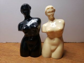 Vintage 1950 - 60s Nude Black/white Venus De Milo Salt Pepper Nipple Shakers