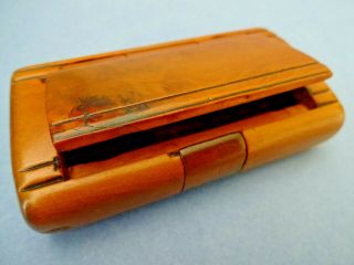 Late 19thc Pocket Sycamore Snuff Box With Faux Tortoiseshell Lining,  C 1890 - 1900