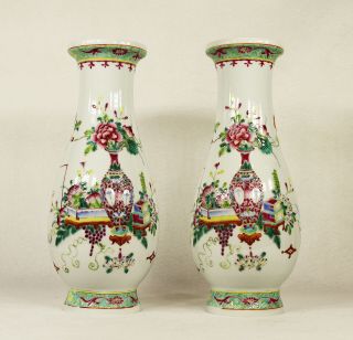Chinese Famille Rose Porcelain Vases Late 19th Early 20th Century 2