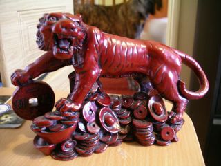 Vintage Red Resin/ Cinnabar Chinese Zodiac Tiger Feng Shui Collectable
