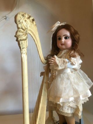 Jumeau Sgdg Size 6 Rare Closed Mouth Antique Doll