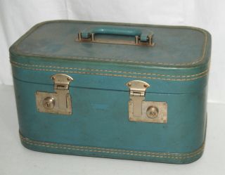 Vintage Luggage Train Case Vanity No Mirror No Key Mcm Tlc