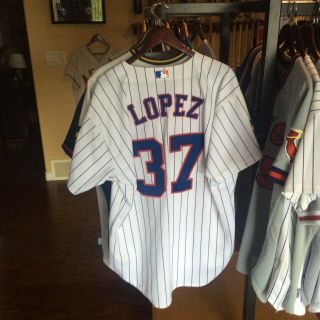 Luis Lopez Game Worn/used/issued 2004 Montreal Expos Jersey