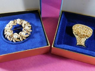 Vintage Signed Avon Brooches 1970s Gold Tone Faux Pearl Flower Basket Perfume