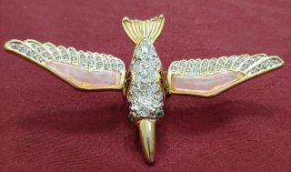 Vintage Bird Trimbler Flying Brooch Pin Rhinestones Gold Tone Pink