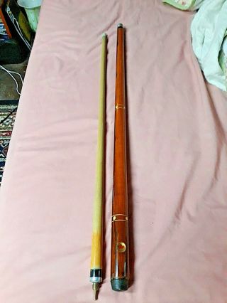 Vintage Dufferin Banner 190z 2 - Piece Red Maple Leaf Pool Cue Great Shooter
