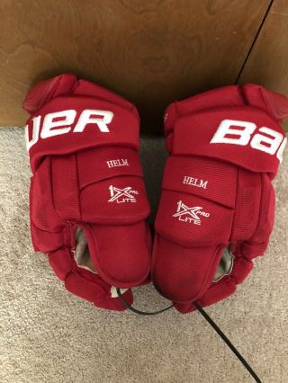 Darren Helm Game Used/worn Gloves Hockeytown Authentics