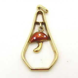 Vintage 14k Gold Miniature Pendant With A Mushroom Painted Lacquer In The Middle