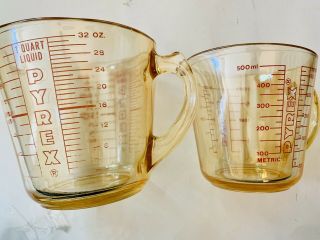 Vintage Set Of 2 Pyrex Glass Measuring Cups (4 Cups And 2 Cup) Red Open