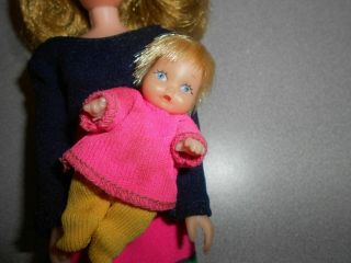 Vintage 1973 Kenner Jenny Jones & Baby Mother and Baby Two Dolls 3