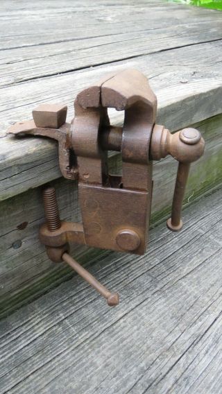 Antique Small Hand Forged Vise 2 3/4 Inch Jaws Blacksmith Made
