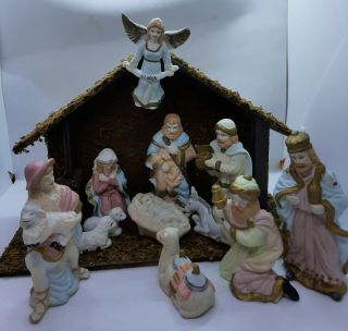 Nativity Set Ceramic Figurines Wooden Stable Holiday/christmas Vintage