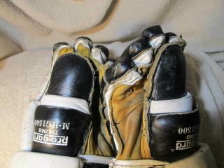 Vintage CCM hockey gloves All Leather Pro guard 1500 2