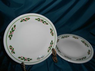 9 Vintage Corelle Holly Berry Dessert Salad Bread 9 Plates Black Vein Awesome