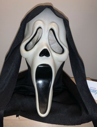Vintage Ghostface Scream Halloween Mask Rare Easter Unlimited 9206 Tag 3