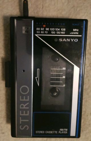 Vintage Walkman Transistor Radio Cassette Sanyo Mgr59