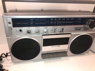 Vintage Toshiba RT - 80S Boombox Ghettoblaster Stereo AM FM Radio Cassette Player 2