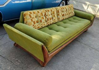 Iconic Adrian Pearsall for Craft Associates Mid - century Modern Gondola Sofa 3