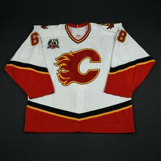 2005 - 06 Darren Lynch Calgary Flames Game Issued Hockey Jersey Reebok Meigray