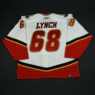 2005 - 06 Darren Lynch Calgary Flames Game Issued Hockey Jersey Reebok MeiGray 2
