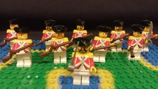 Vintage Lego 10 Minifigure Imperial Guard W/ Weapons