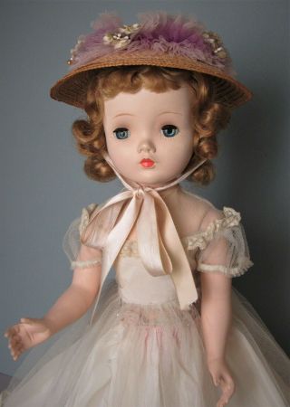 Vintage Madame Alexander Winnie Walker Doll 18 " Cissy Face 1954 Flower Girl Read