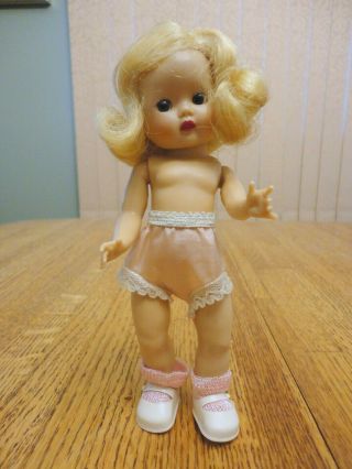 Sweet Vintage Strung Nancy Ann Muffie Doll Pale Blonde Adorable