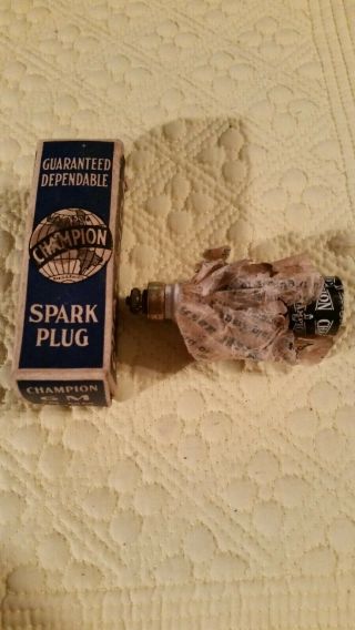 Vintage Champion Spark Plug - 6m 18mm 1 " Hex Box With Wax Paper Still On