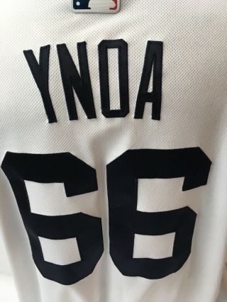 Game Michael Ynoa 1983 Chicago White Sox throwback jersey with pants 3