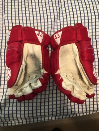 Darren Helm Game Used/Worn Warrior Gloves Hockeytown Authentics 2