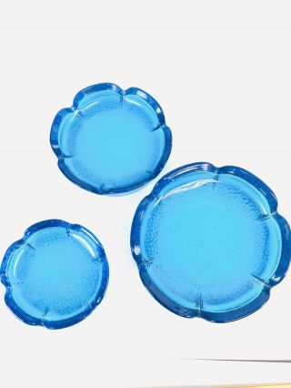 Set Of 3 Vintage Mid Century Aqua Blue Teal Glass 6 Slot Ashtray - Graduated