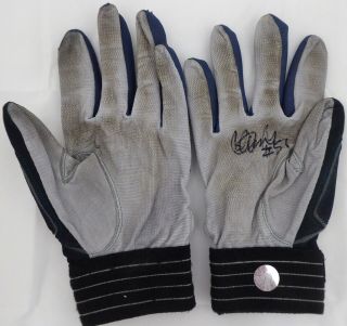 Ichiro Suzuki Autographed 2011 Game Batting Gloves Signed Cert 156520