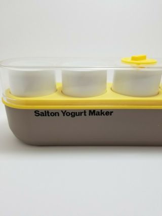 Vintage Salton Thermostat Yogurt Maker Controlled Grey Yellow Base Model Gm - 5