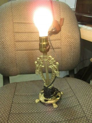 Vintage Claw Foot Cast Iron Table Lamp.  (6)