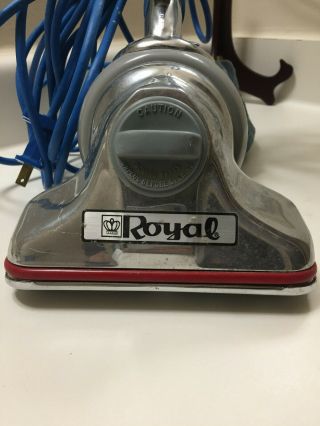 Vintage Royal Prince Model 501 Hand Held Vacuum 2
